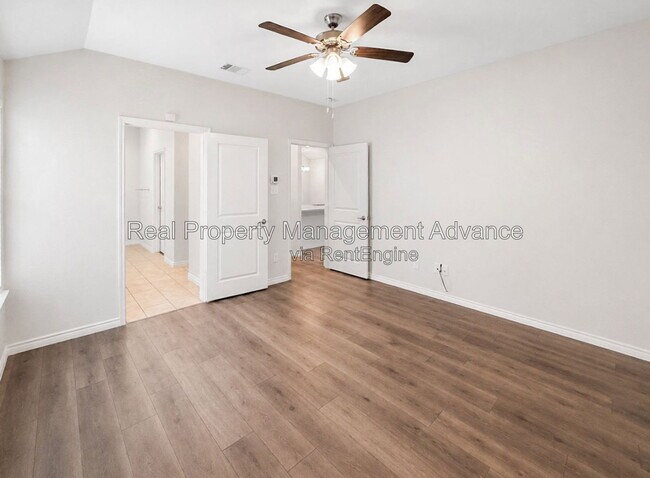 Building Photo - 1824 Ferguson Ln