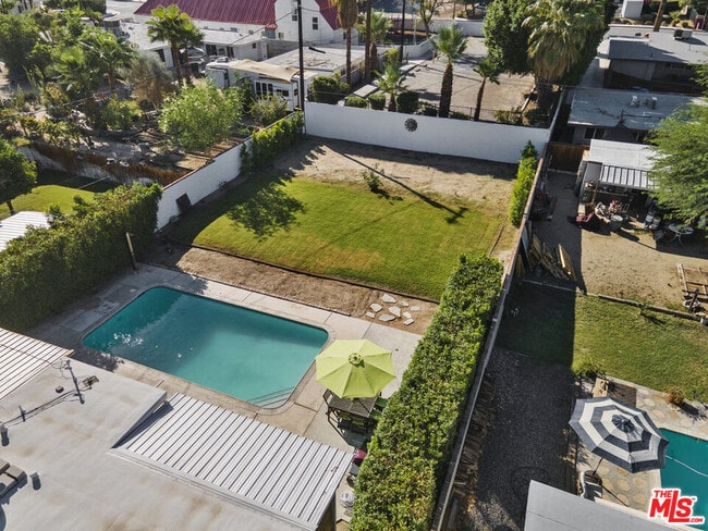 Building Photo - 74125 San Marino Way