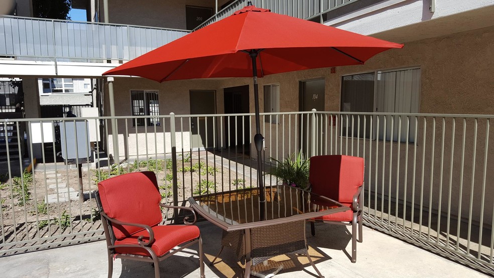 Primary Photo - Kendall Brook Apartments