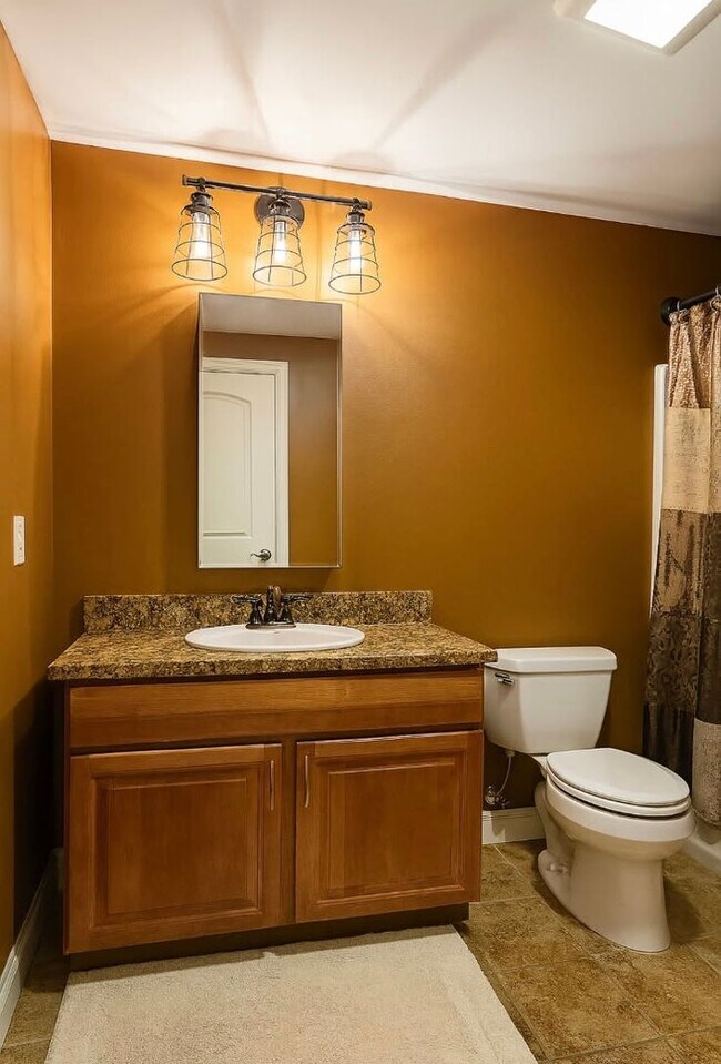 Building Photo - 333 Atwells Ave