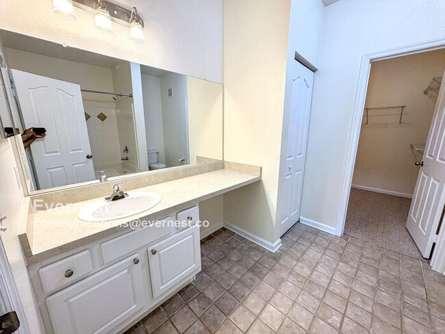 Building Photo - 4207 S Dale Mabry Hwy