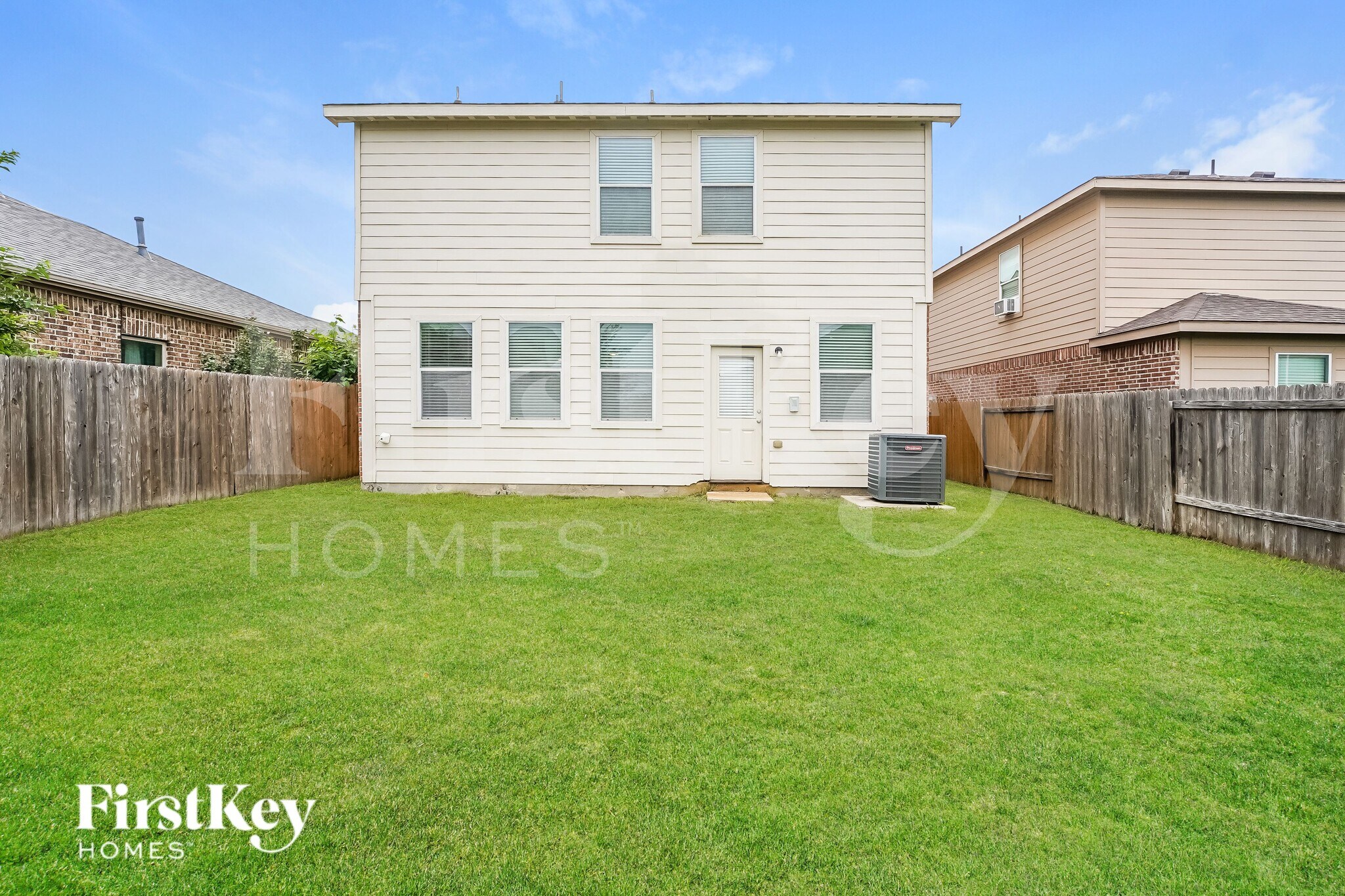Building Photo - 4717 Cedar Springs Dr