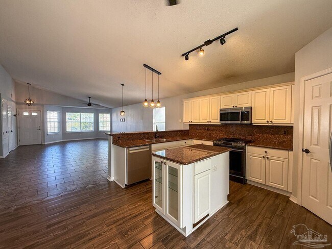 Building Photo - 4118 Spinnaker Pl