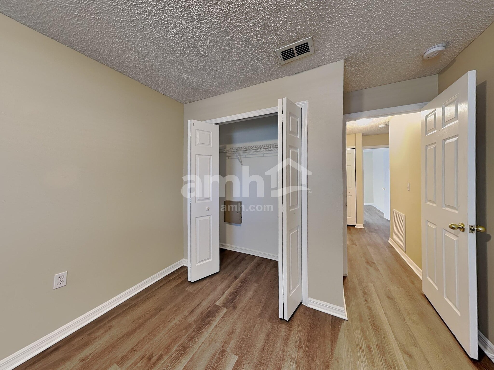 Building Photo - 2724 Maderia Cir