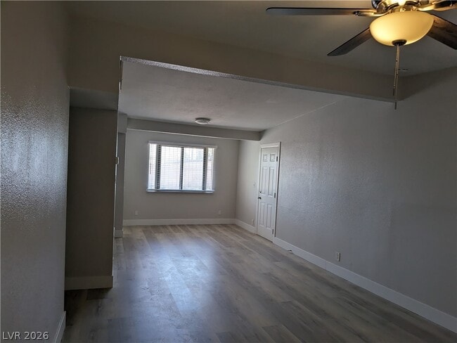 Building Photo - 4379 Hilldale Ave
