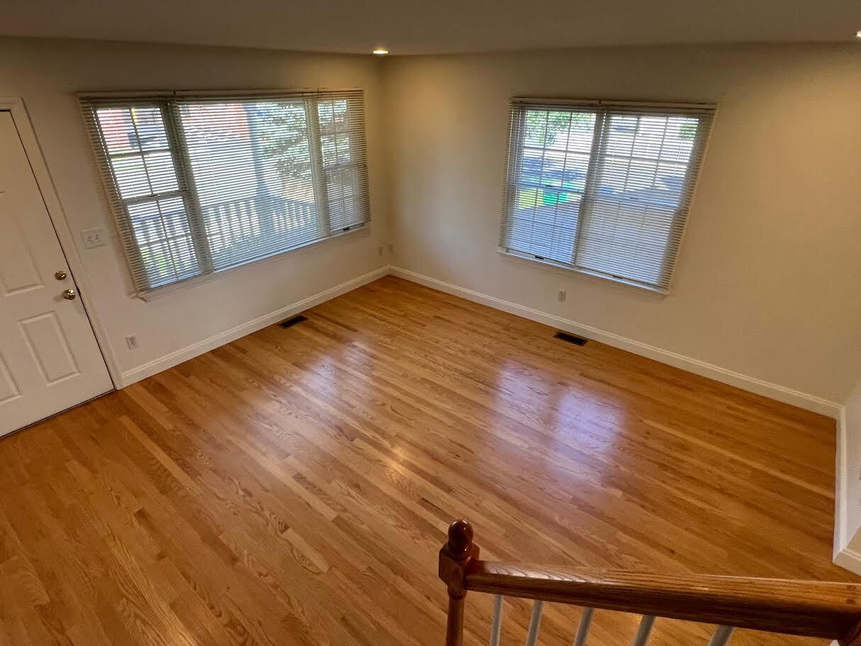 Building Photo - 86 Chapel St