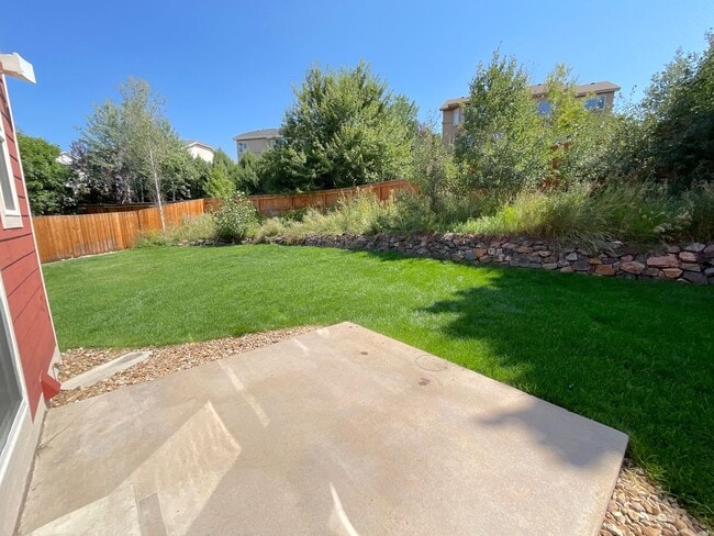 Building Photo - 6 Bedroom Home Available Near North Gate B...