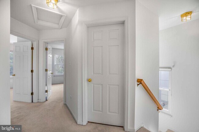 Building Photo - 43782 Brookline Terrace