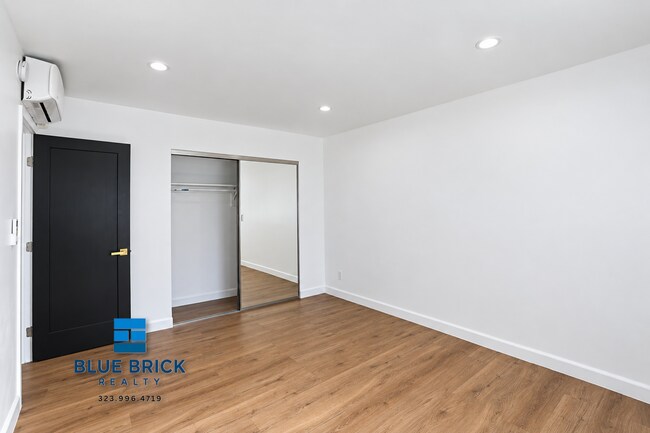 Building Photo - 11731 Kittridge St