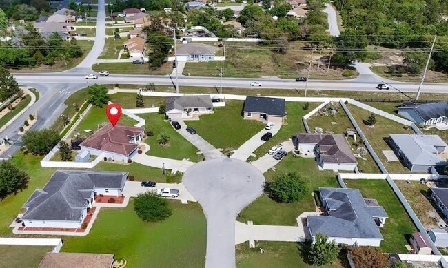 Building Photo - 4937 SW 98th Pl