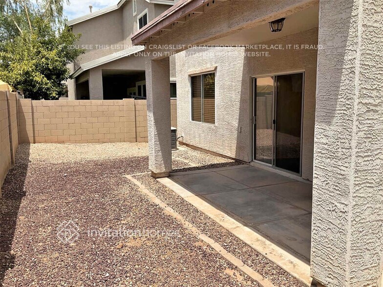 Building Photo - 4283 E Baylor Ln