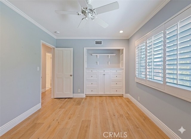 Building Photo - 5463 Katherine Ave