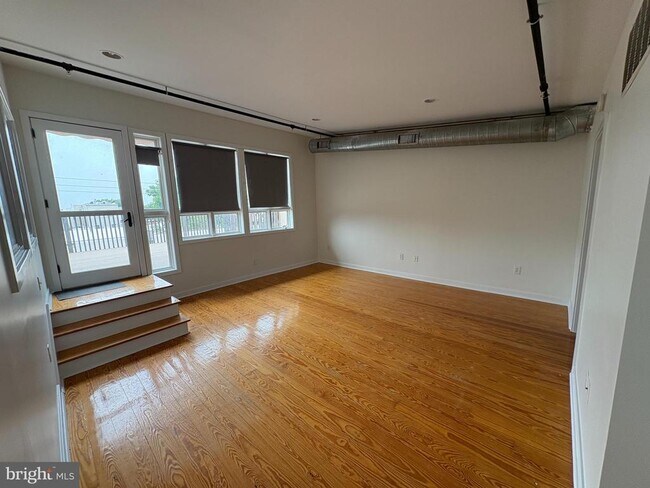 Building Photo - 1222 S Broad St