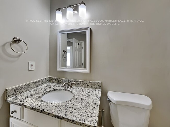 Building Photo - 3014 Lake Park Trail