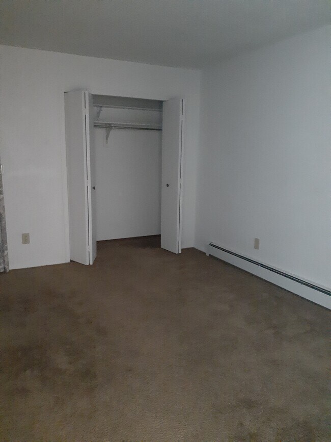 Building Photo - 406 Ridges Blvd