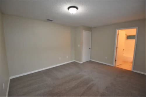 Building Photo - 1216 Blufield Ave