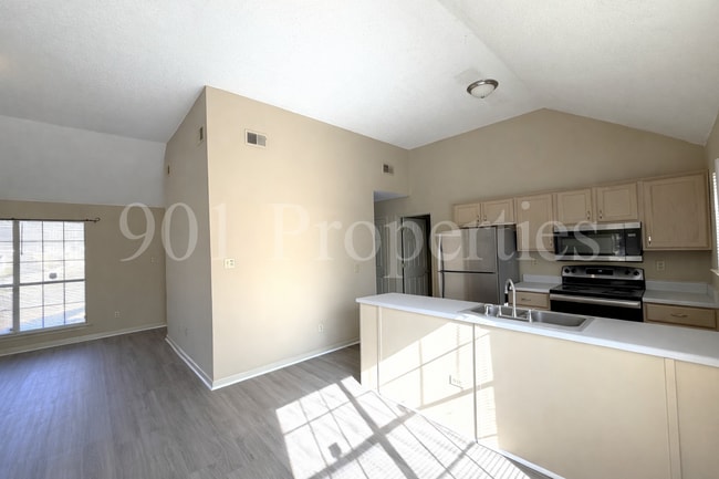 Building Photo - 7001 Presmond Rd