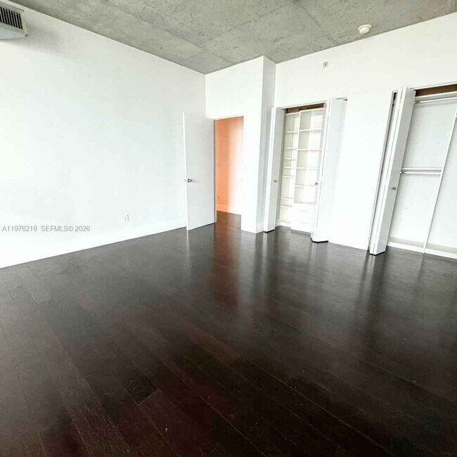 Building Photo - Southwest 1st Court, Miami, FL 33130 - 2 BR 2 BA condo