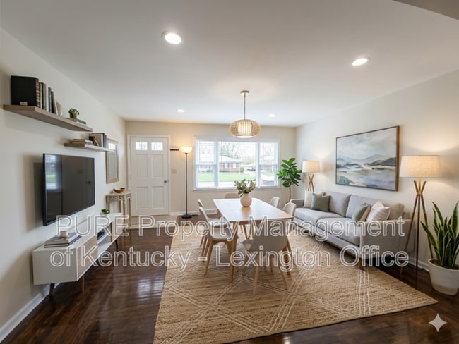 Building Photo - 2225 Sandra Ct