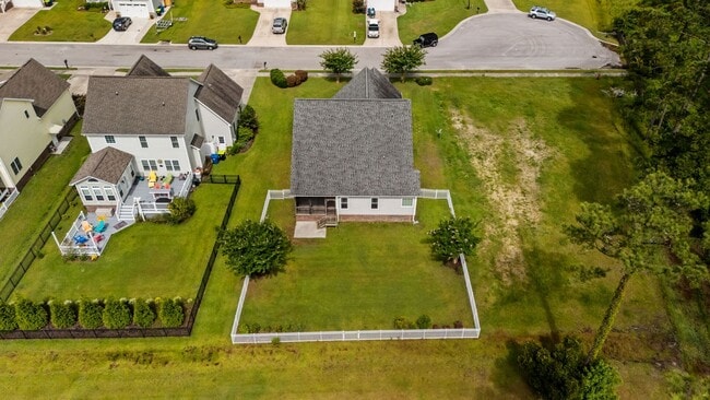 Building Photo - Blair Farms Home available for Long Term R...