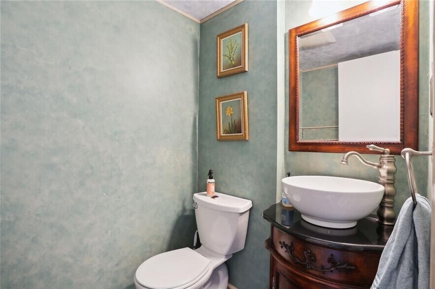 Building Photo - 73 La Rue Pl NW