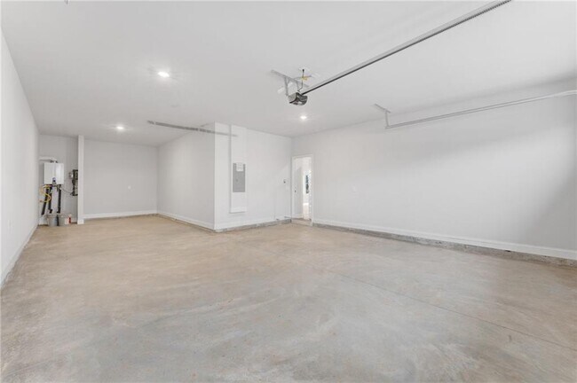 Building Photo - 5667 Cabernet Ln