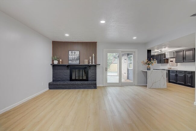 Building Photo - 15507 Sierra Valle Dr