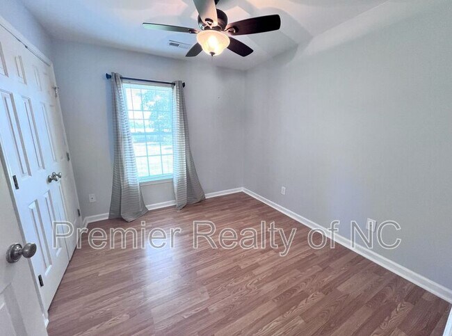 Building Photo - 469 Childrens Home Rd