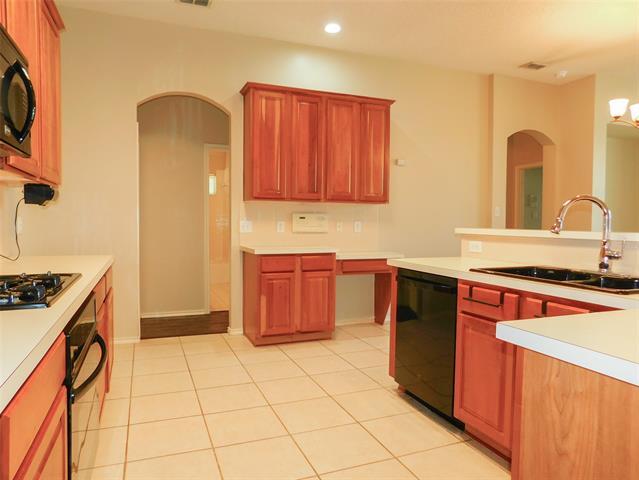 Building Photo - 8313 Montecito Dr
