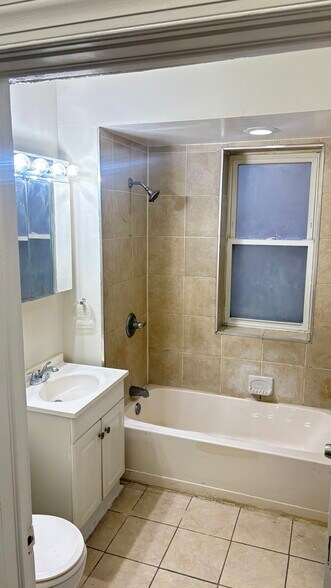 Bathroom - 7917 S Peoria St