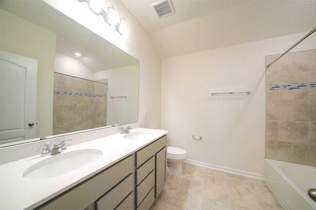 Building Photo - 20811 Sheffield Pk Dr