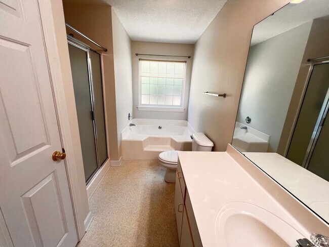 Building Photo - First Floor 3 Bedroom, 2 Bath Condo at Riverwoods in Murrells Inlet!