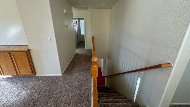 Building Photo - 3 bed, 2.5 bath, 1,746 sq ft home in southwest Las Vegas