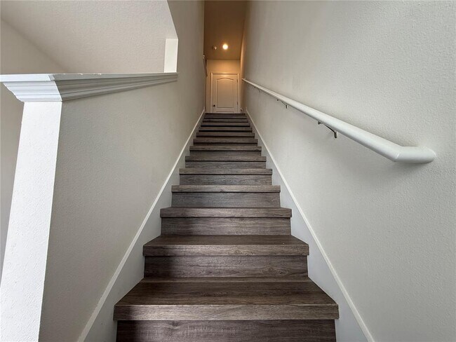 Building Photo - 1382 Tallowwood Ln