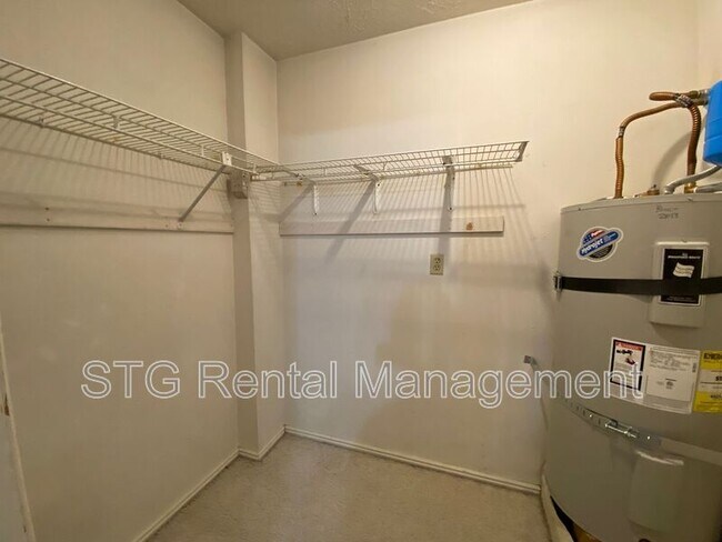 Building Photo - 145 E 500 S