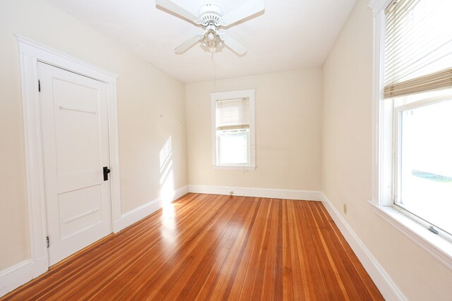 Building Photo - 111 E Elm Ave