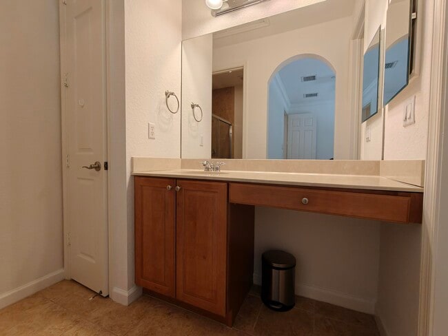 Building Photo - 9462 SW Purple Martin Way