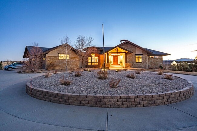 Building Photo - Expansive Home in Secluded Neighborhood in Northern Colorado!