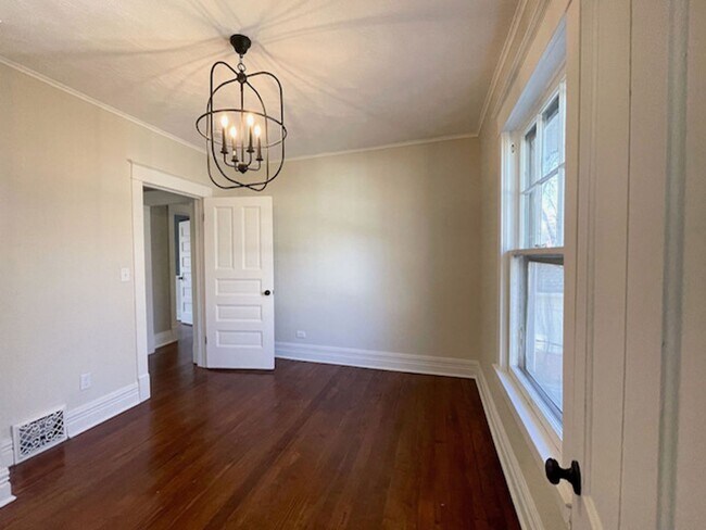 Building Photo - 1124 N 26th St