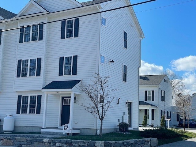 Building Photo - 150-152 W Main St