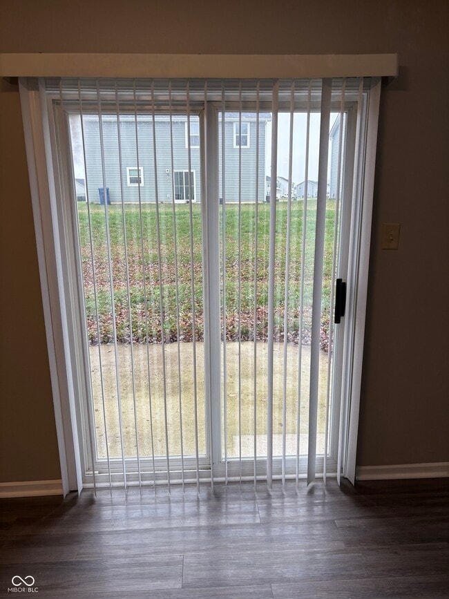 Building Photo - 1380 King Maple Dr