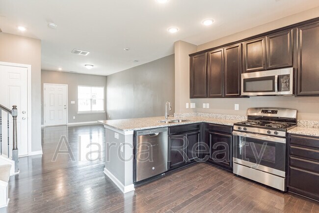 Building Photo - 7310 Sienna Heights Pl