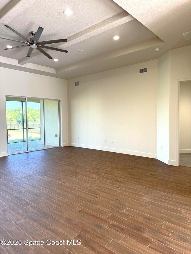 Building Photo - 7258 Preserve Pointe Dr
