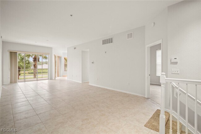 Building Photo - 9220 Belleza Way
