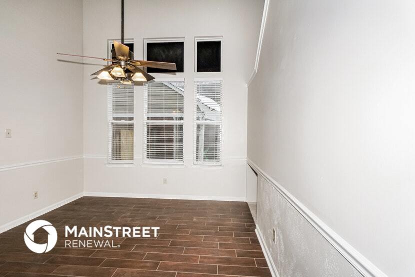 Building Photo - 7897 Bentwood Cir