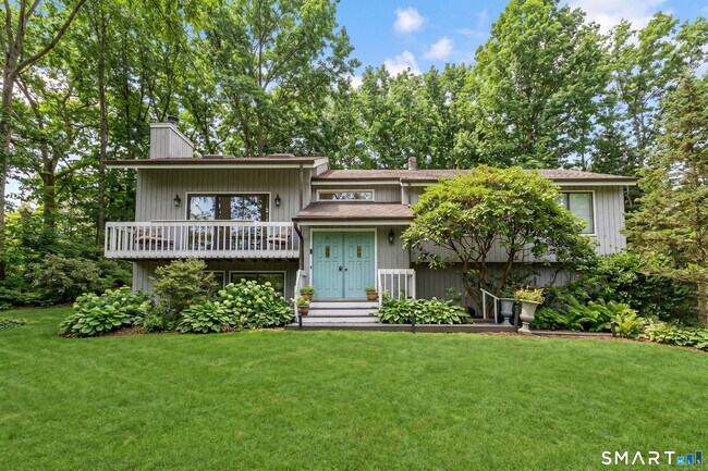 Building Photo - 520 Walnut Tree Hill Rd