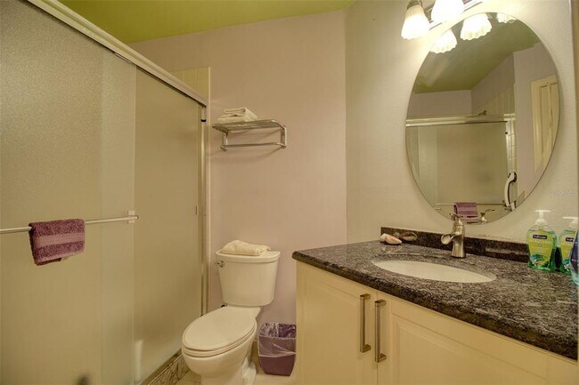 Building Photo - 6059 Bahia Del Mar Blvd S