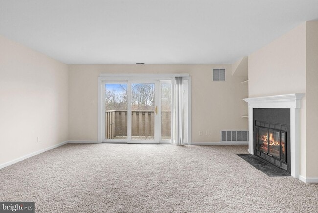 Building Photo - 408 Stockton Ct