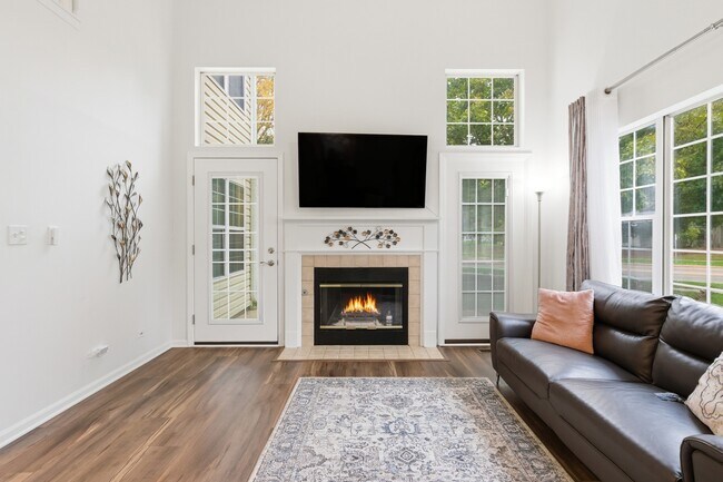 Building Photo - 1411 Clybourne St