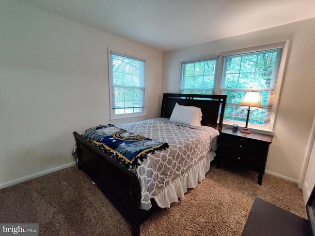 Building Photo - 9445 Park Hunt Ct